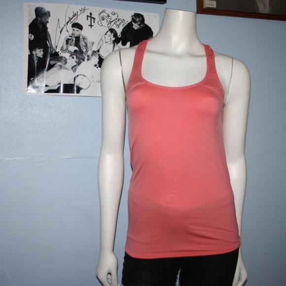 🌺💪🔶 Energie Coral Workout Tank · Laser Cut · Size L - Picture 3 of 6